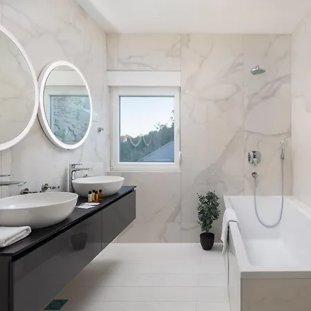 Villa Adria View With Heated Pool I *