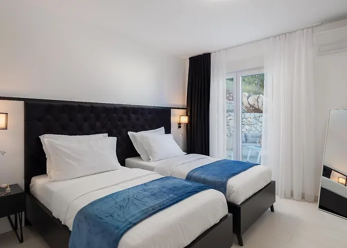 Adria View With Heated Pool I * Trogir