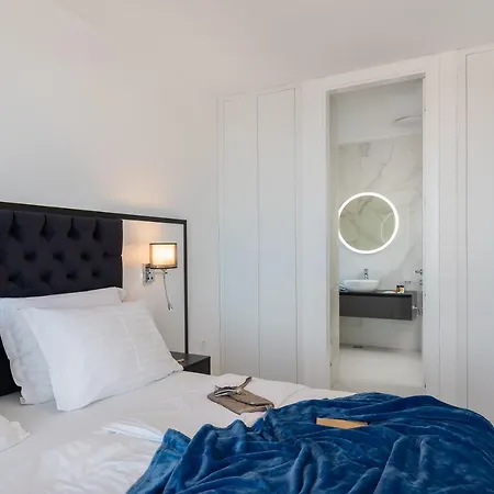 Villa Adria View With Heated Pool I