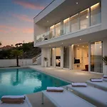Adria View With Heated Pool I 别墅