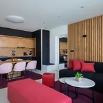 Adria View With Heated Pool I 别墅 *