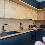 Adria View With Heated Pool I 特罗吉尔