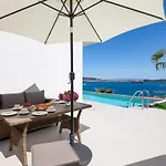 Adria View With Heated Pool I 特罗吉尔