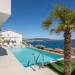 别墅 Adria View With Heated Pool I