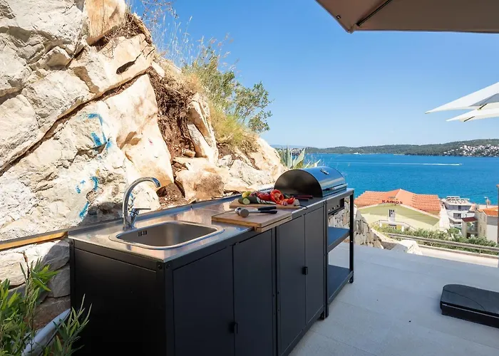 ヴィラ Adria View With Heated Pool I *